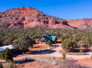 5675 E Zion Rd, Kanab, UT 84741