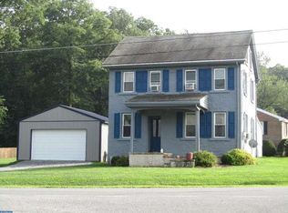 463 Lauschtown Rd, Denver, PA 17517