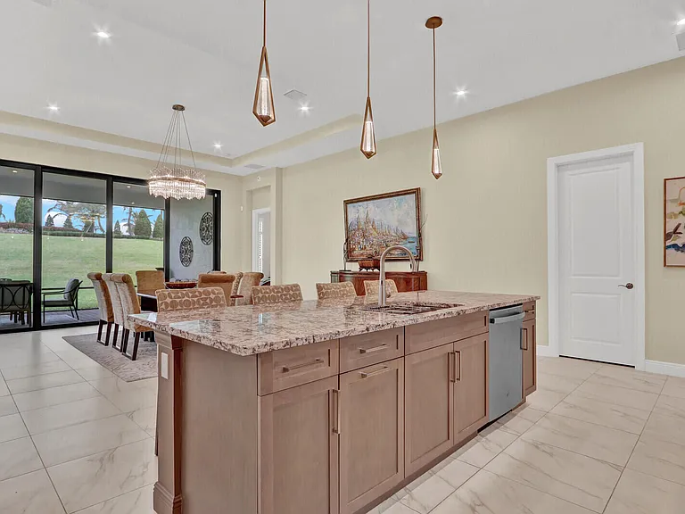9204 SW Arco Way — Photo 9