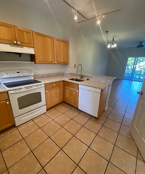 2613 Gulfview Dr — Photo 9