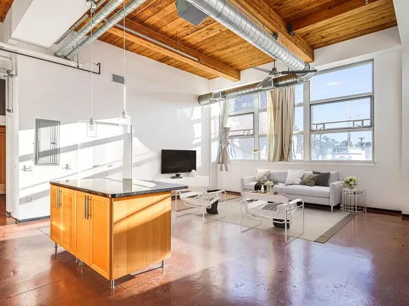 120 Holmes St Unit 101, Quincy, MA 02171