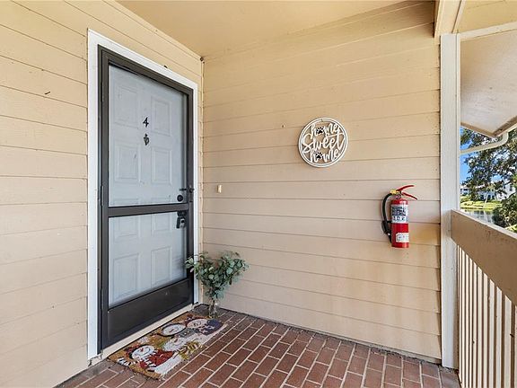 2nd image of 5685 Marina Dr APT 4