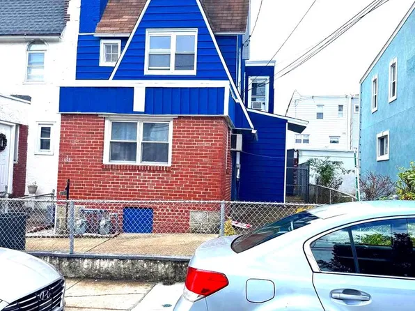 208 Heather Rd, Upper Darby, PA 19082