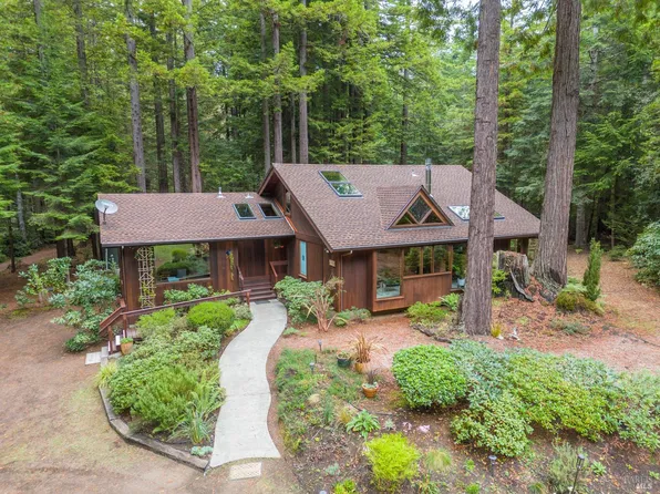 11035 Wildwood Lane, Mendocino, CA 95460