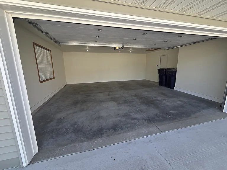 3838 W Tripp Rd — Photo 12