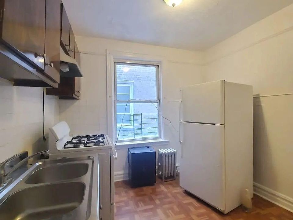 2nd image of 1129 Wheeler Ave Basement 1