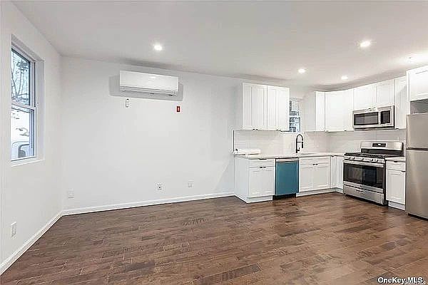 1st image of 100-03 90th Ave #2