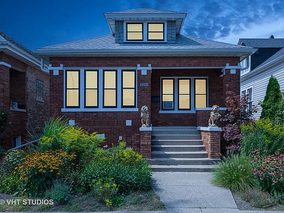 2nd image of 1408 Lombard Ave