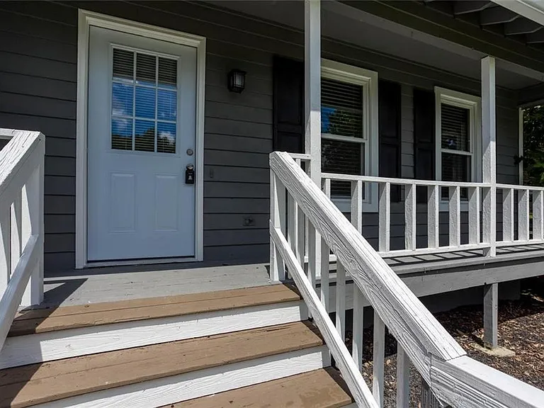 1093 Caprice Dr — Photo 6