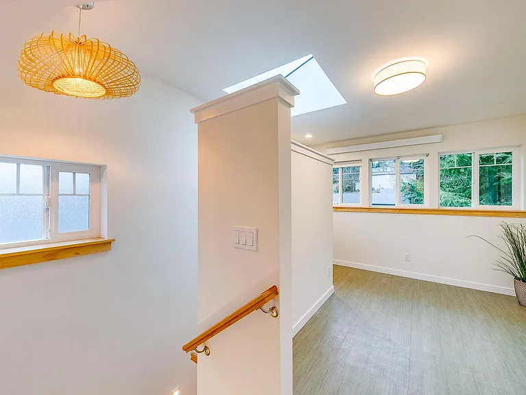 6626 NE Pine St — Photo 16