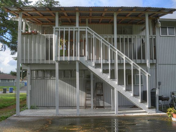 4th image of 16215 17th Avenue Ct E