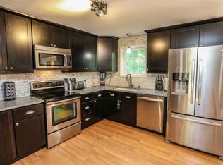 303 Critchett Rd, Candia, NH 03034