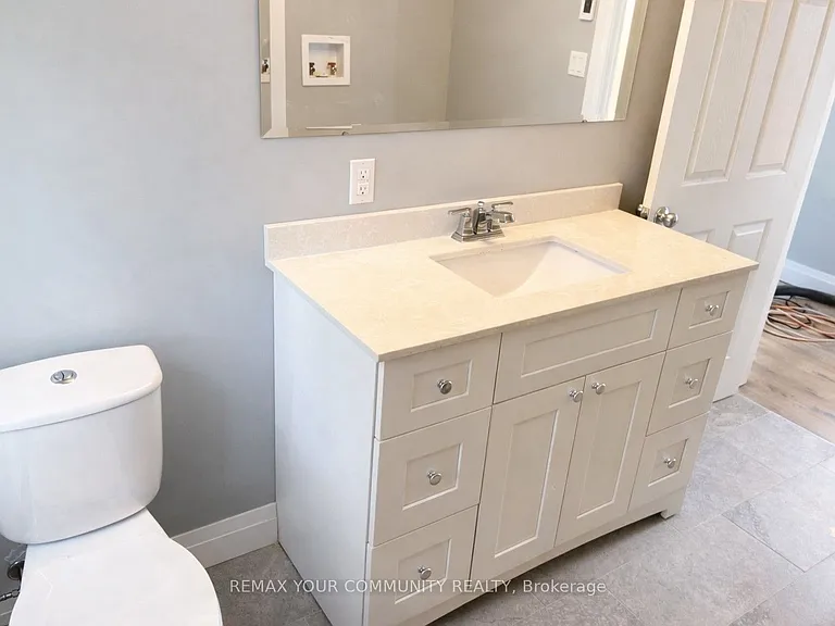 7 Mary St E #2 — Photo 12