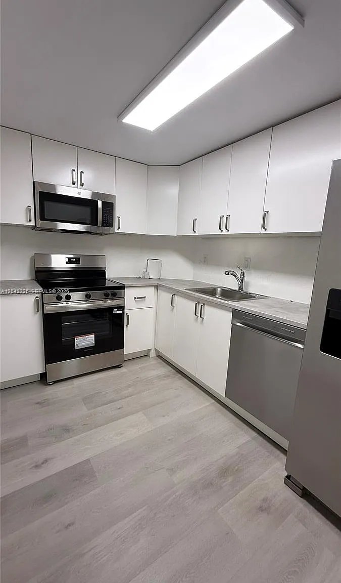 Arlen House Condo — Photo 4