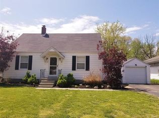 1217 Harrison St, Edwardsville, IL