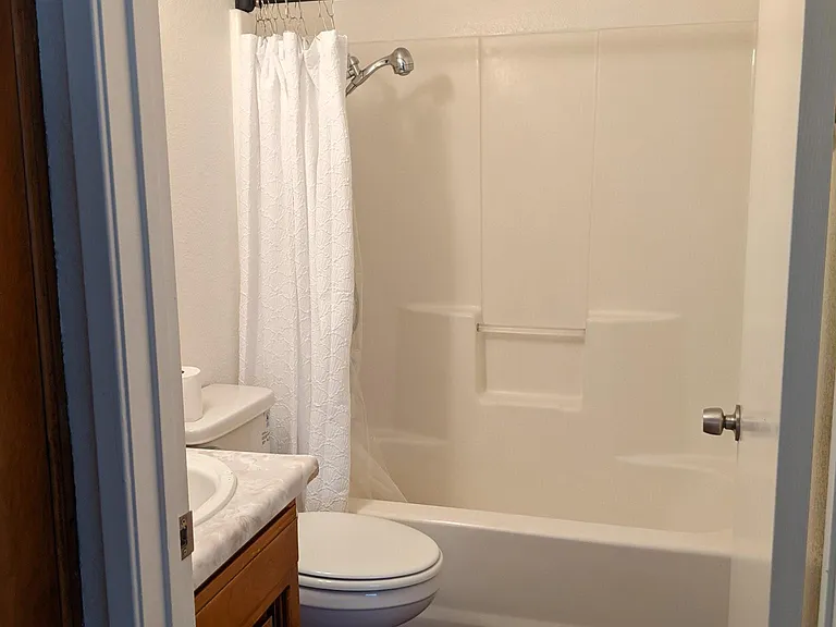 21220 Madre St — Photo 10