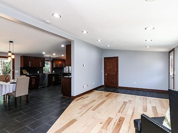 5th image of 21490 Ibis St NW