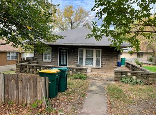 609 4th Ave, Joliet, IL 60433