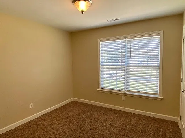 230 Summit Dr — Photo 12