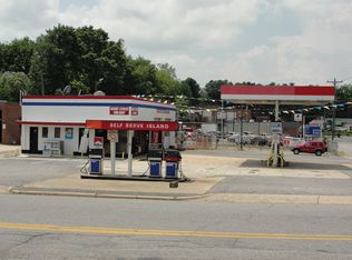 903 3rd Ave NW, Hickory, NC 28601