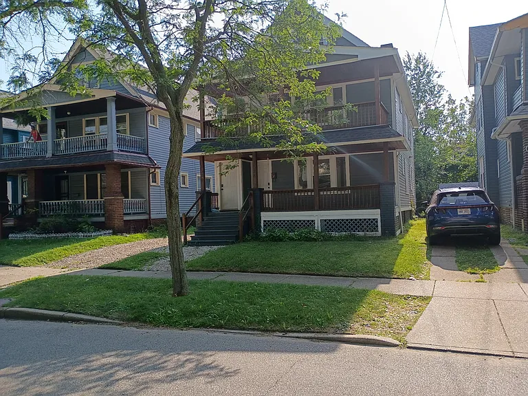 1328 E 86th St #DN — Photo 12