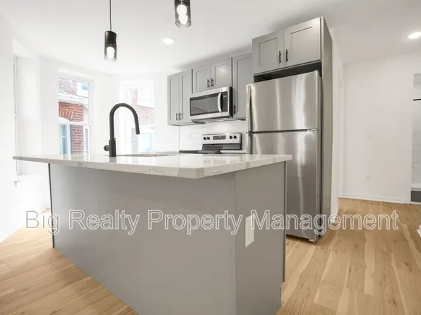 228 Bridge St APT 1, Spring City, PA 19475