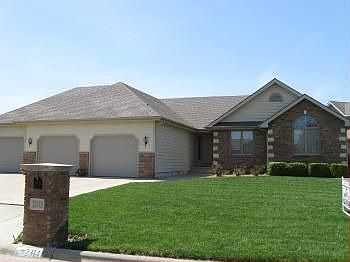 2nd image of 2314 Grant Ct