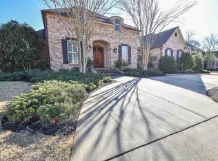 305 Creston Cv, Brandon, MS 39042