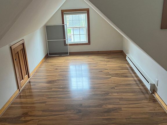 Alcove in upstairs bedroom