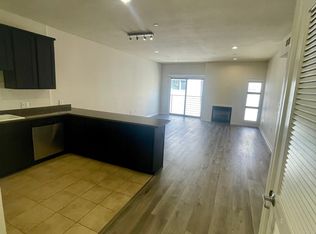 5842 Harold Way APT 302, Los Angeles, CA 90028