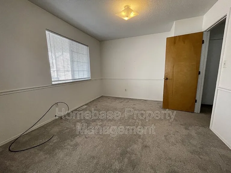 1901 Ranch Dr — Photo 12