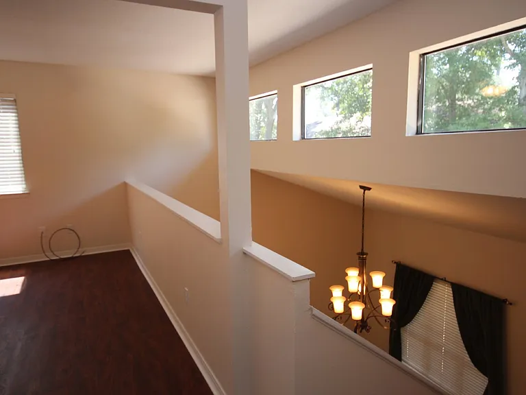 3528 Parkwood Ave — Photo 10
