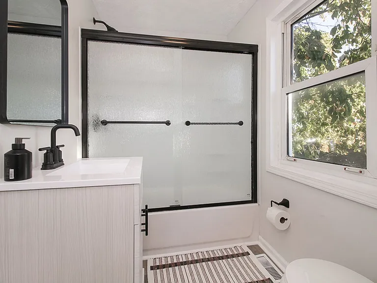 7329 Ward Rd — Photo 30