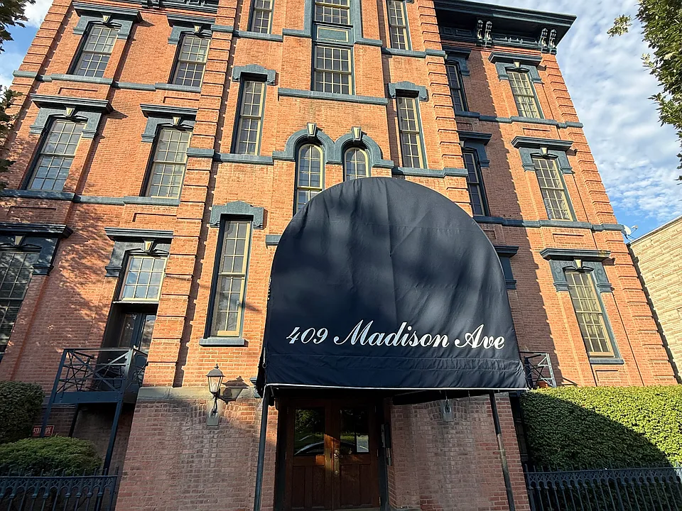 409 Madison Ave #303
