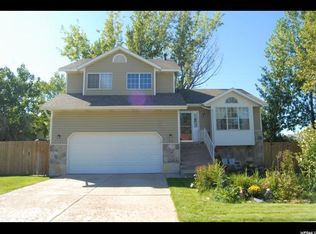 1410 E 1400 N, Layton, UT 84040
