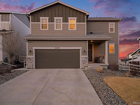 2nd image of 2557 Villageview Lane