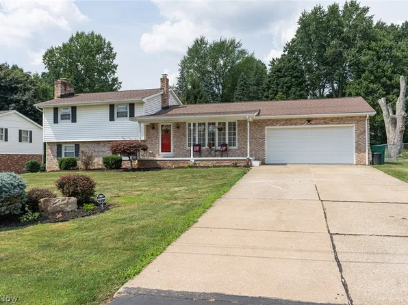 4935 Quincy St NW, Canton, OH 44708