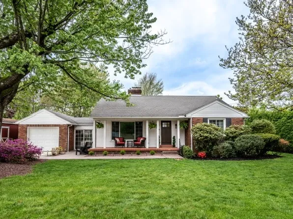 107 Cedar Rd, Butler, PA 16001