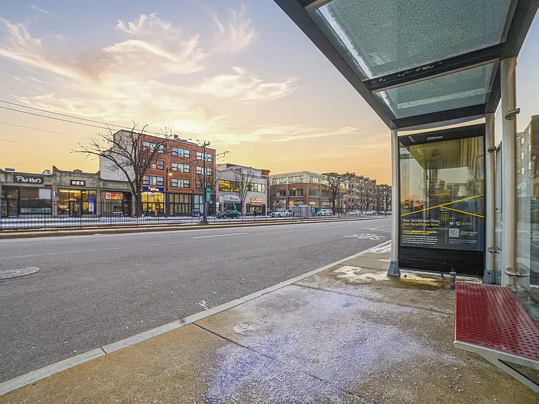 1027 Commonwealth Ave #22 — Photo 8