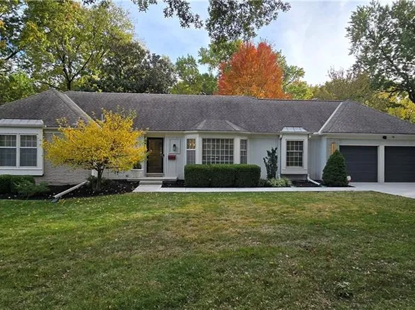 2405 W 104th Ter, Leawood, KS 66206