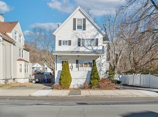 32 Beach St, Malden, MA 02148
