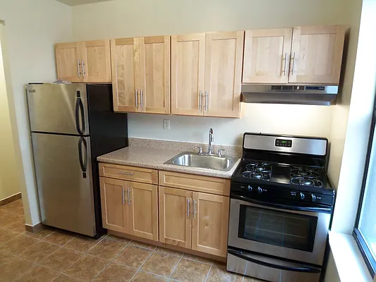 Rented by Tryax Realty Management | media 3