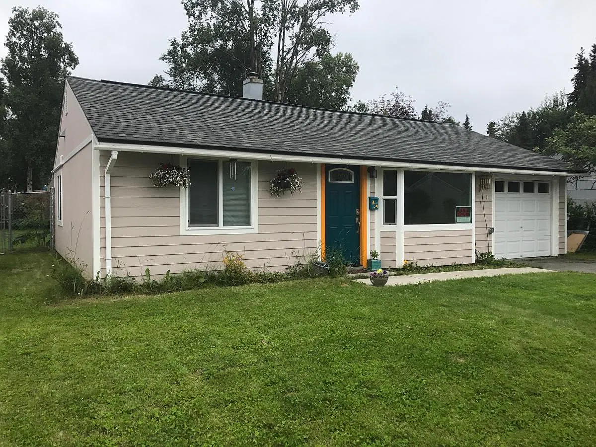 2 bed, 777 sqft, $2,250 — Photo 2