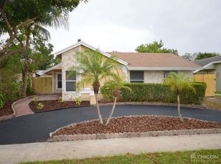 8141 SW 3rd St, North Lauderdale, FL 33068