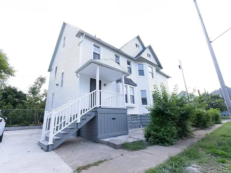11001 Ashbury Ave #1 — Photo 16