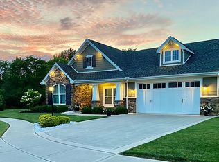 1262 Park Ter, Dayton, OH 45440