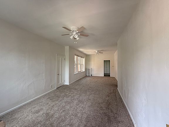 4th image of 3850-3852 De Tonty St #3852B