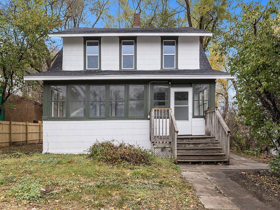 1st image of 133 York Ave