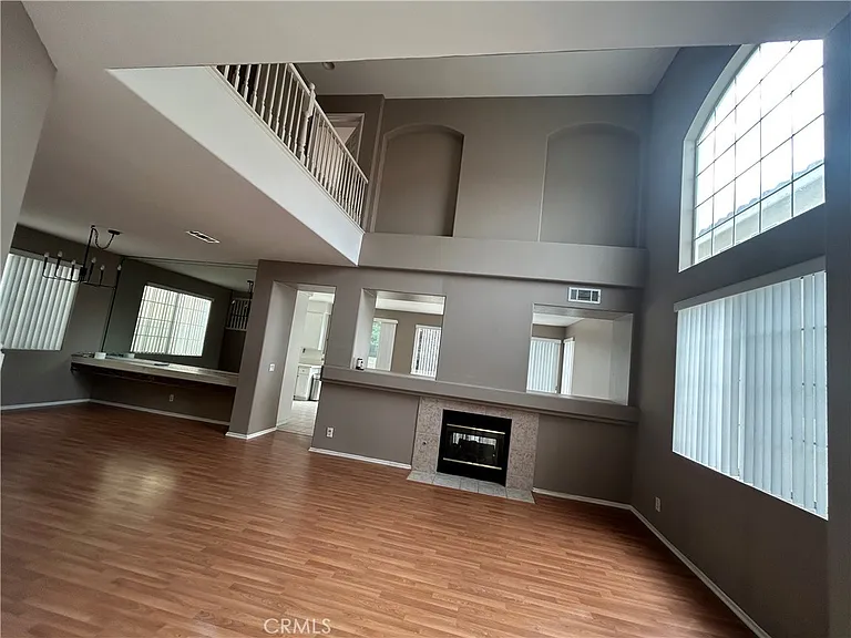 16374 Whitefield Ct — Photo 2
