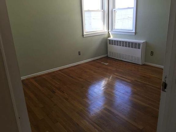 2nd image of 11139 112th Street # Fl 2nd